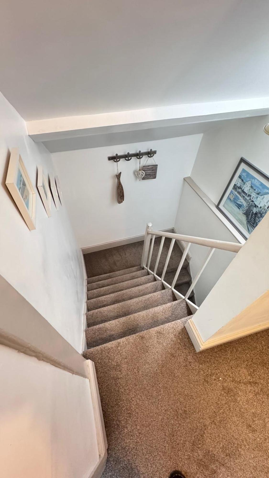 Nancie'S Place - Dartmouth Town Center With Private Parking - A Traditional Georgian Private Duplex Apartment - Beautifully Refurbished - Two Bedrooms, Bathroom, Kitchen And Lounge Diner Esterno foto